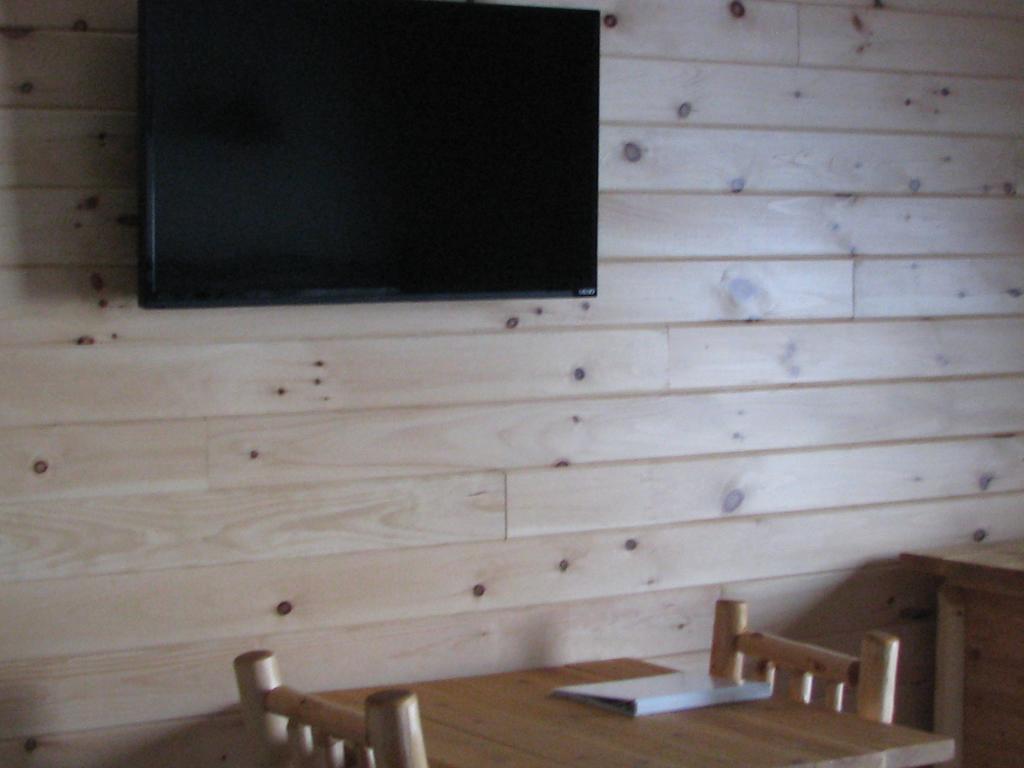 Pine Knoll Hotel Lakeside Lodge & Cabin 旧福奇 外观 照片