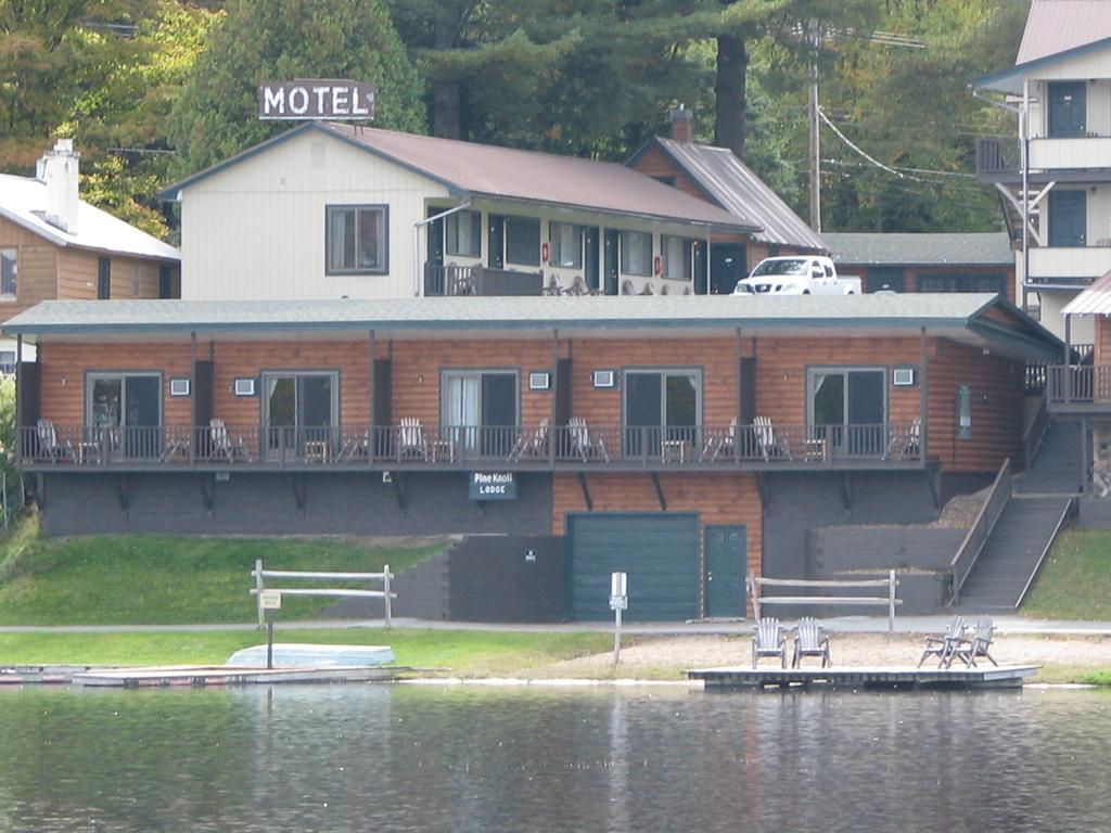 Pine Knoll Hotel Lakeside Lodge & Cabin 旧福奇 外观 照片