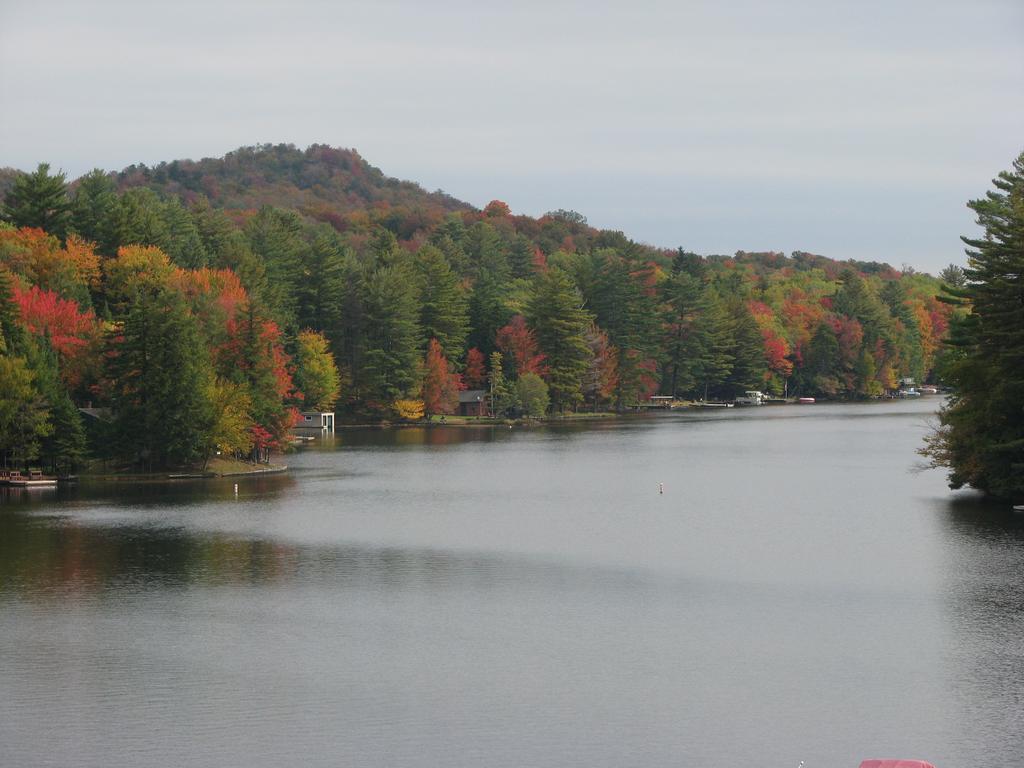Pine Knoll Hotel Lakeside Lodge & Cabin 旧福奇 客房 照片