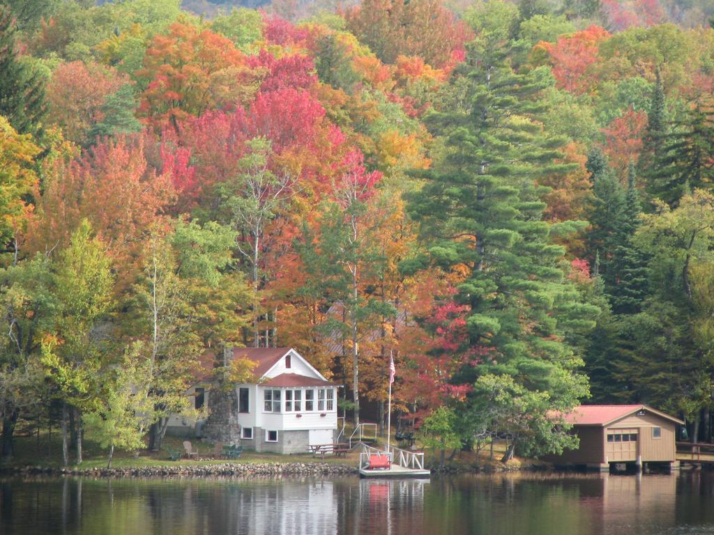 Pine Knoll Hotel Lakeside Lodge & Cabin 旧福奇 客房 照片