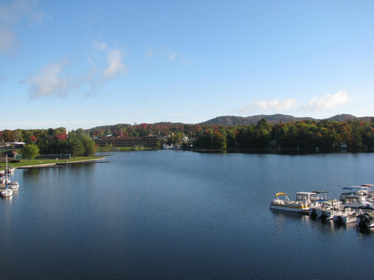 Pine Knoll Hotel Lakeside Lodge & Cabin 旧福奇 外观 照片