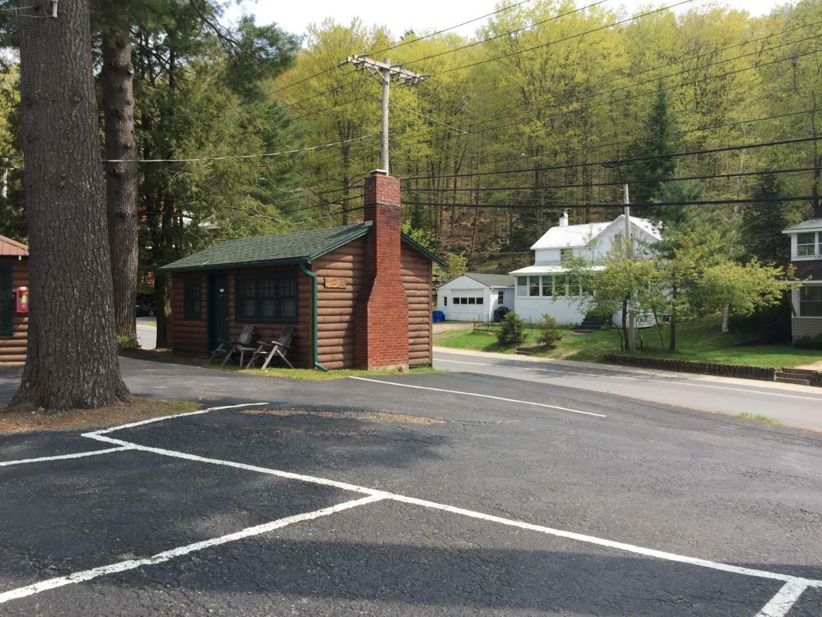 Pine Knoll Hotel Lakeside Lodge & Cabin 旧福奇 外观 照片